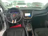 Фото 10 - Roewe RX3
