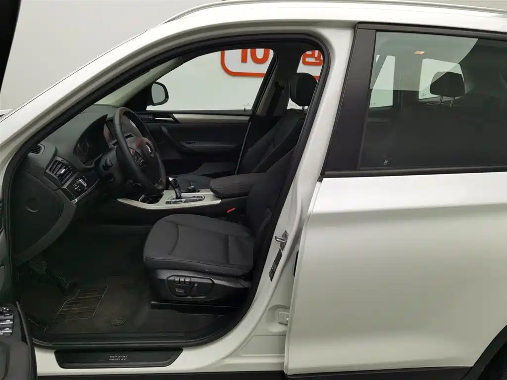 BMW X3 (Import) 2016 sDrive20i фото 10