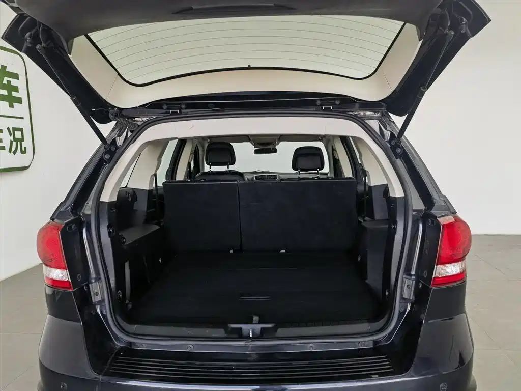 Fiat Freemont 2012 2.4L Comfort Edition фото 16