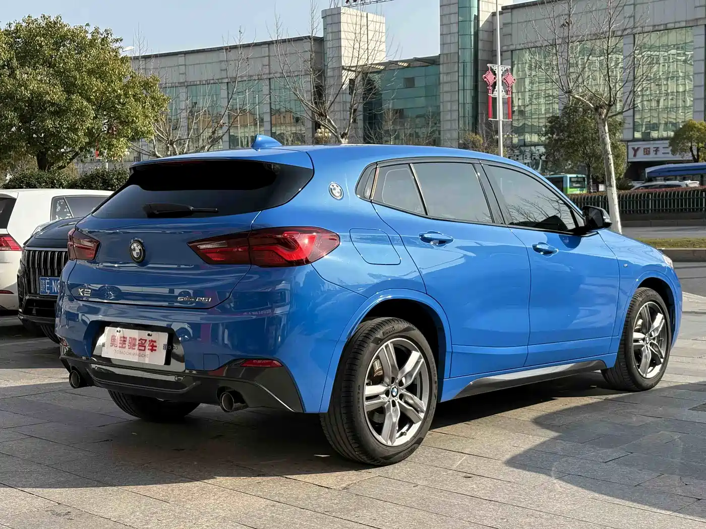 BMW X2 2023 sDrive25i M Sport Shadow Edition фото 4
