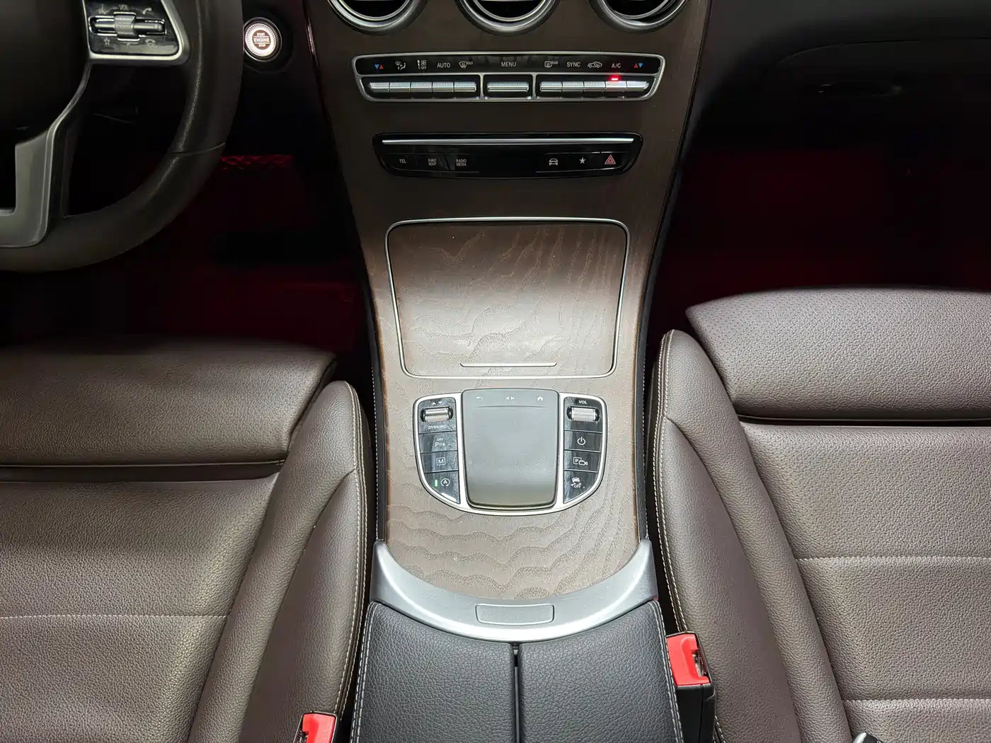 Mercedes-Benz GLC 2020 Facelift GLC 260 L 4MATIC Luxury фото 15