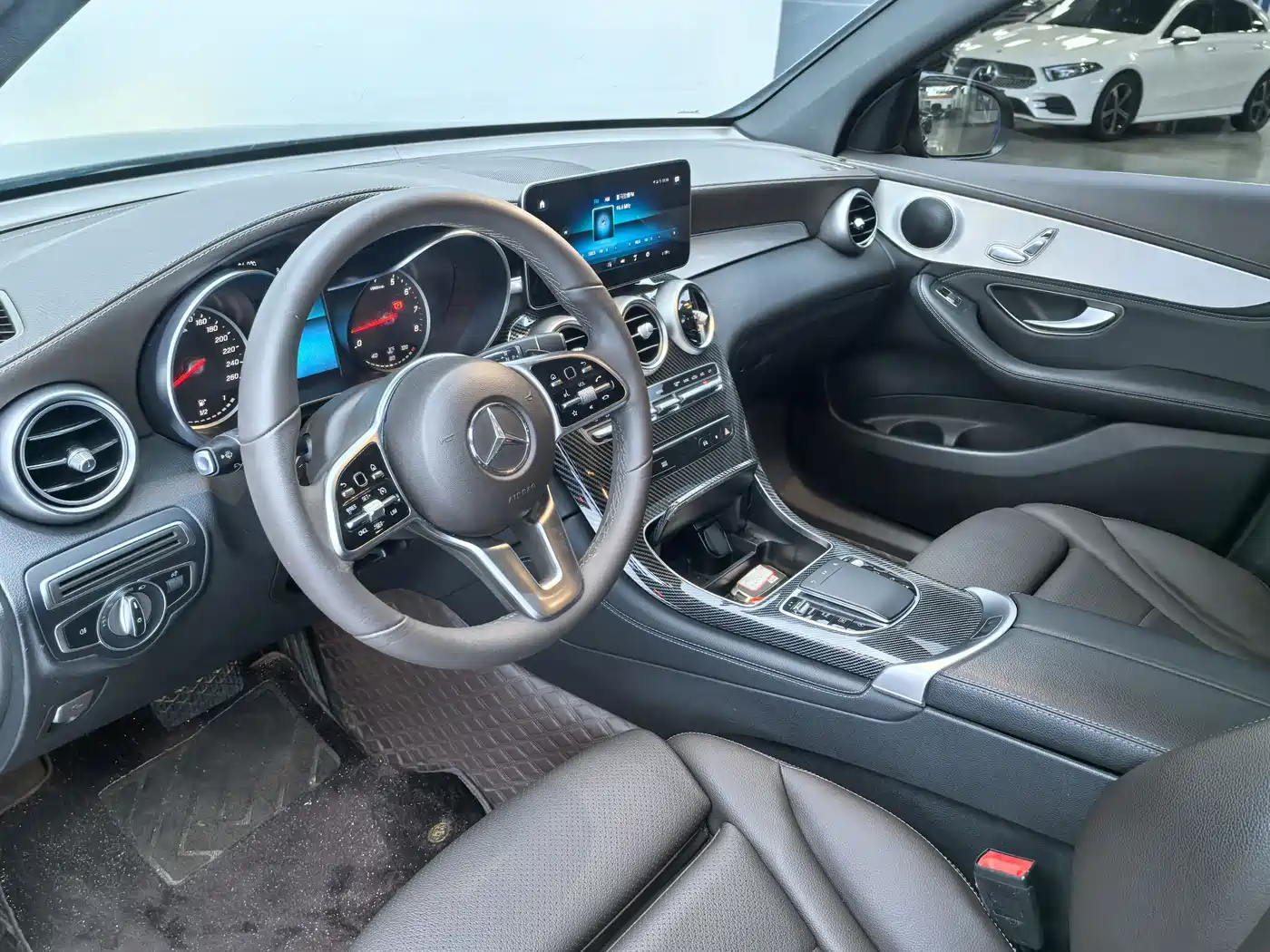 Mercedes-Benz GLC 2020 GLC 260 L 4MATIC Dynamic фото 12