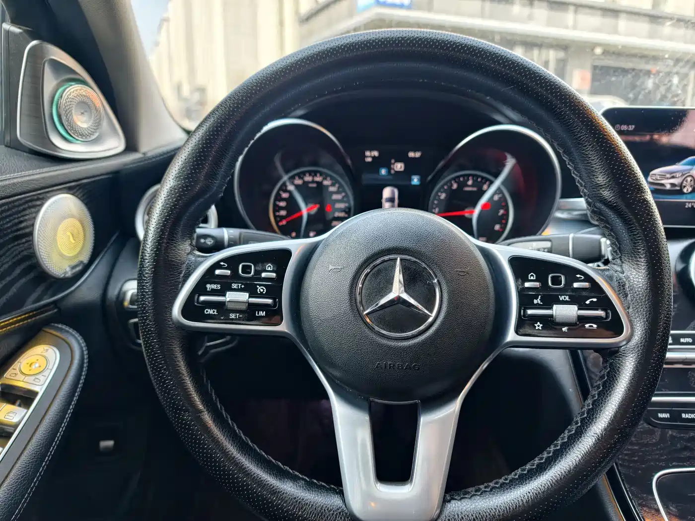 Mercedes-Benz C-Class 2019 C 180 L Fashion Sport Edition фото 18