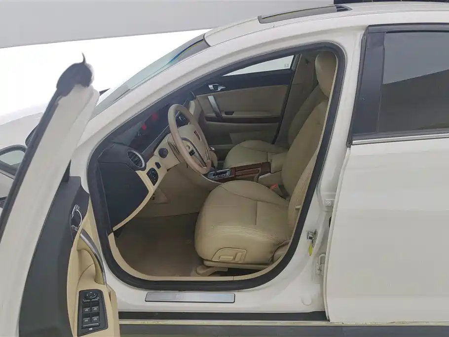 Roewe 550 2012 2012 550 1.8L Auto Value Edition