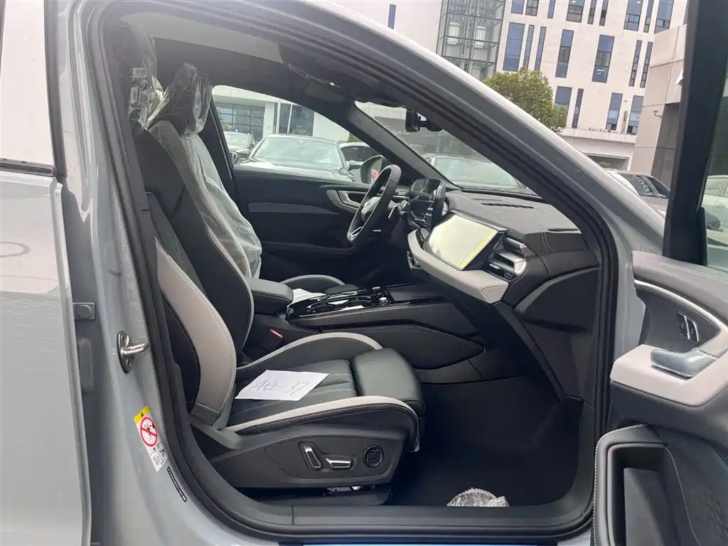 Audi A5L 2025 2.0T Sport Edition Plus фото 9