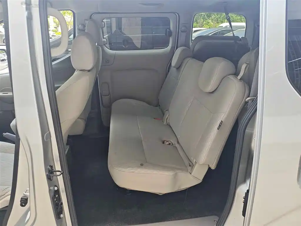 Nissan NV200 2019 2018 1.6L CVT Luxury Model