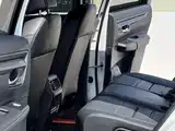 Photo 5 - Honda CR-V