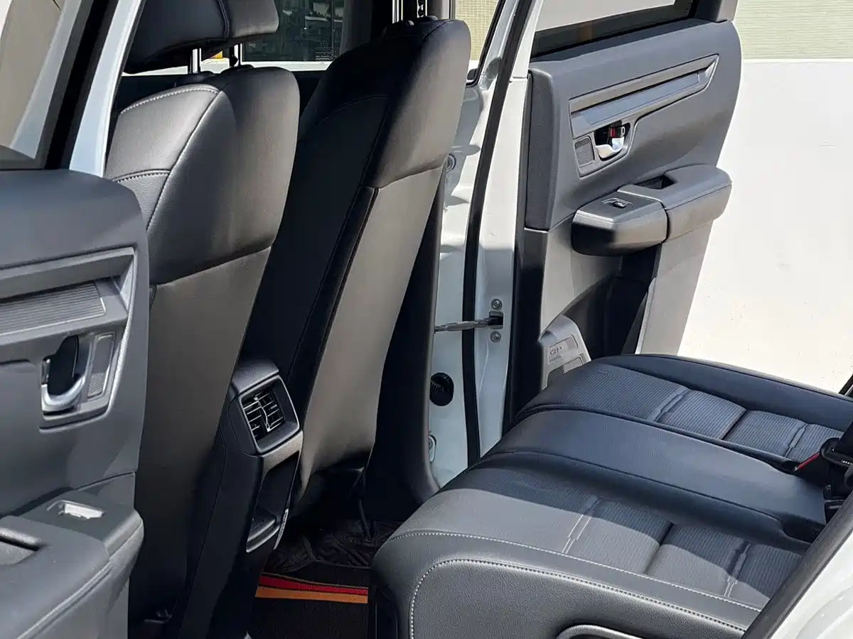 Photo 5 - Honda CR-V