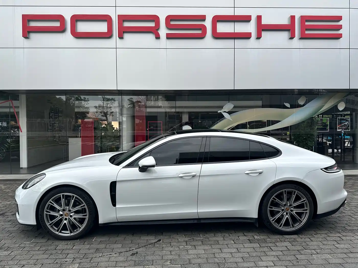 Porsche Panamera 2023 Panamera 2.9T фото 3