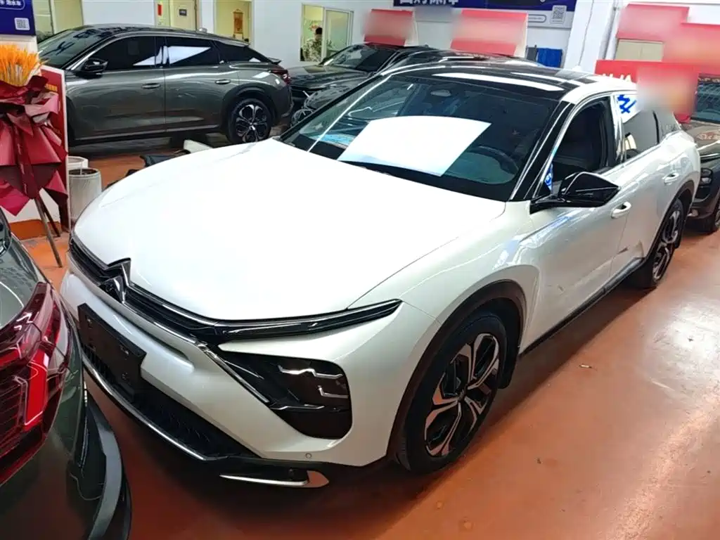 Citroën Versailles C5 X 2021 1.6T Yaobufan