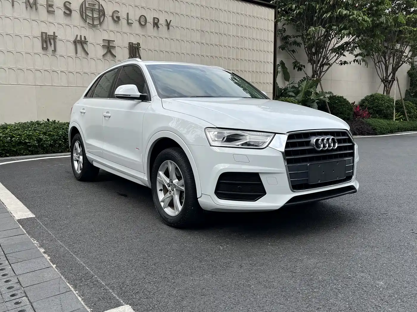 Audi Q3 2017 30 TFSI Fashion фото 3
