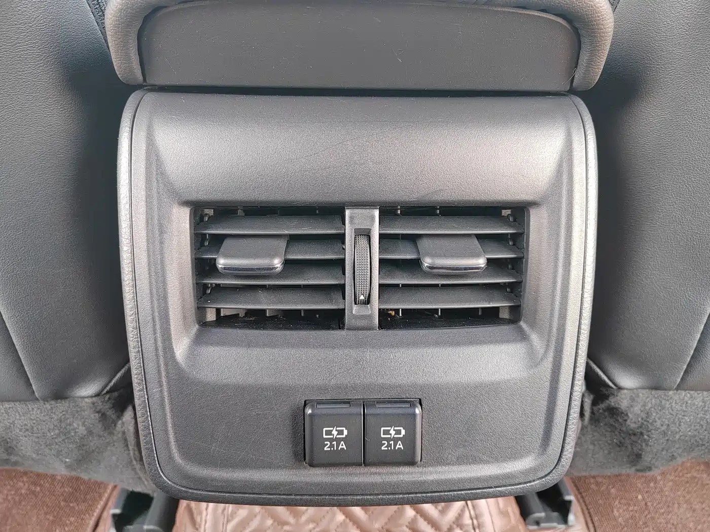 Toyota Avalon 2022 2.5L Luxury Edition фото 11