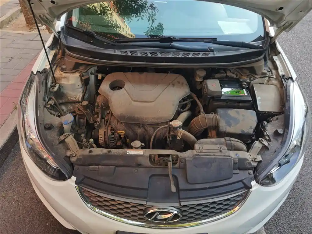 Hyundai Langdong 2016 1.6L Automatic Premium Edition фото 11