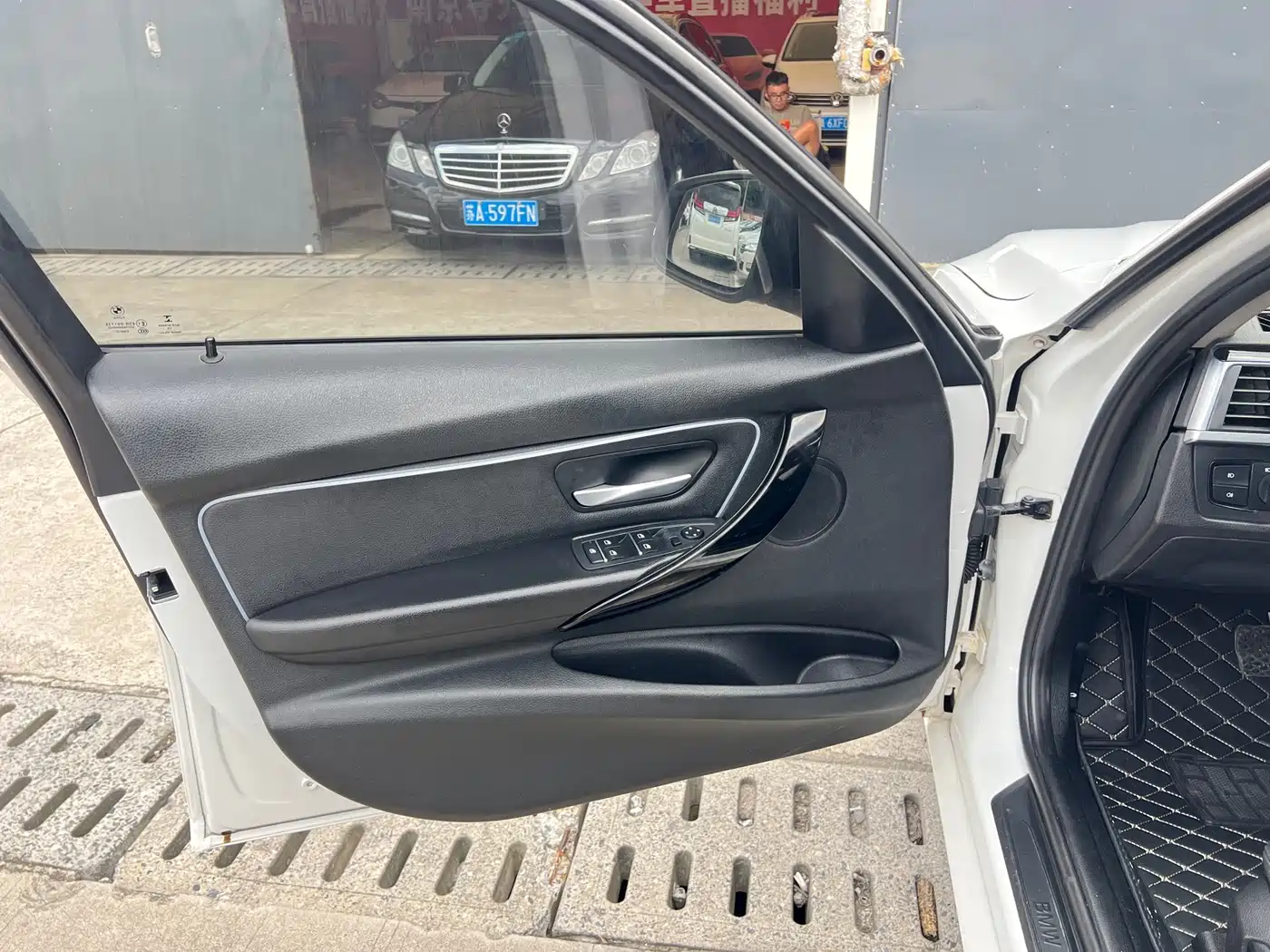 Фото 6 - BMW 3 Series