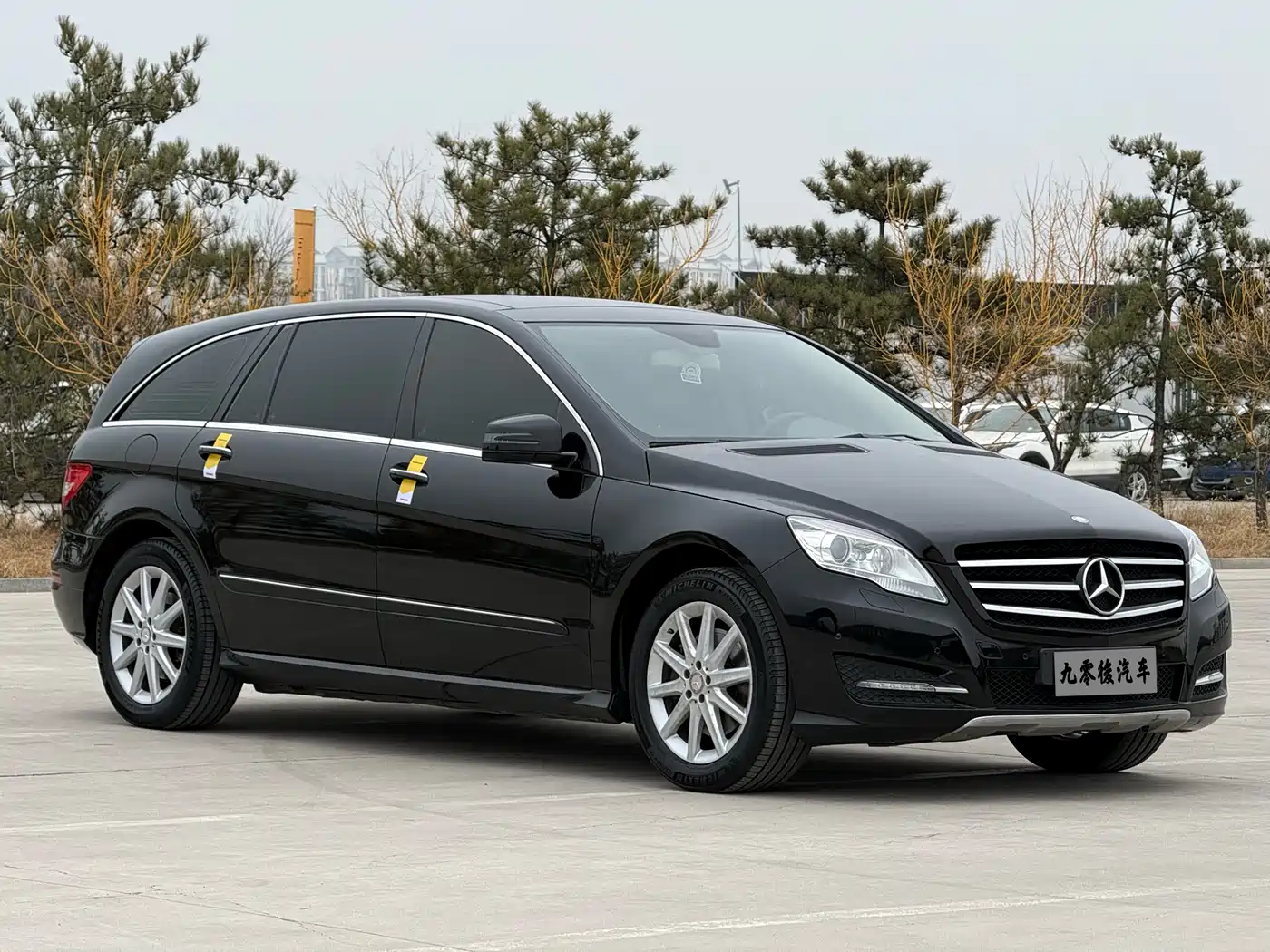 Mercedes-Benz R-Class 2011 R 350 L 4MATIC фото 3