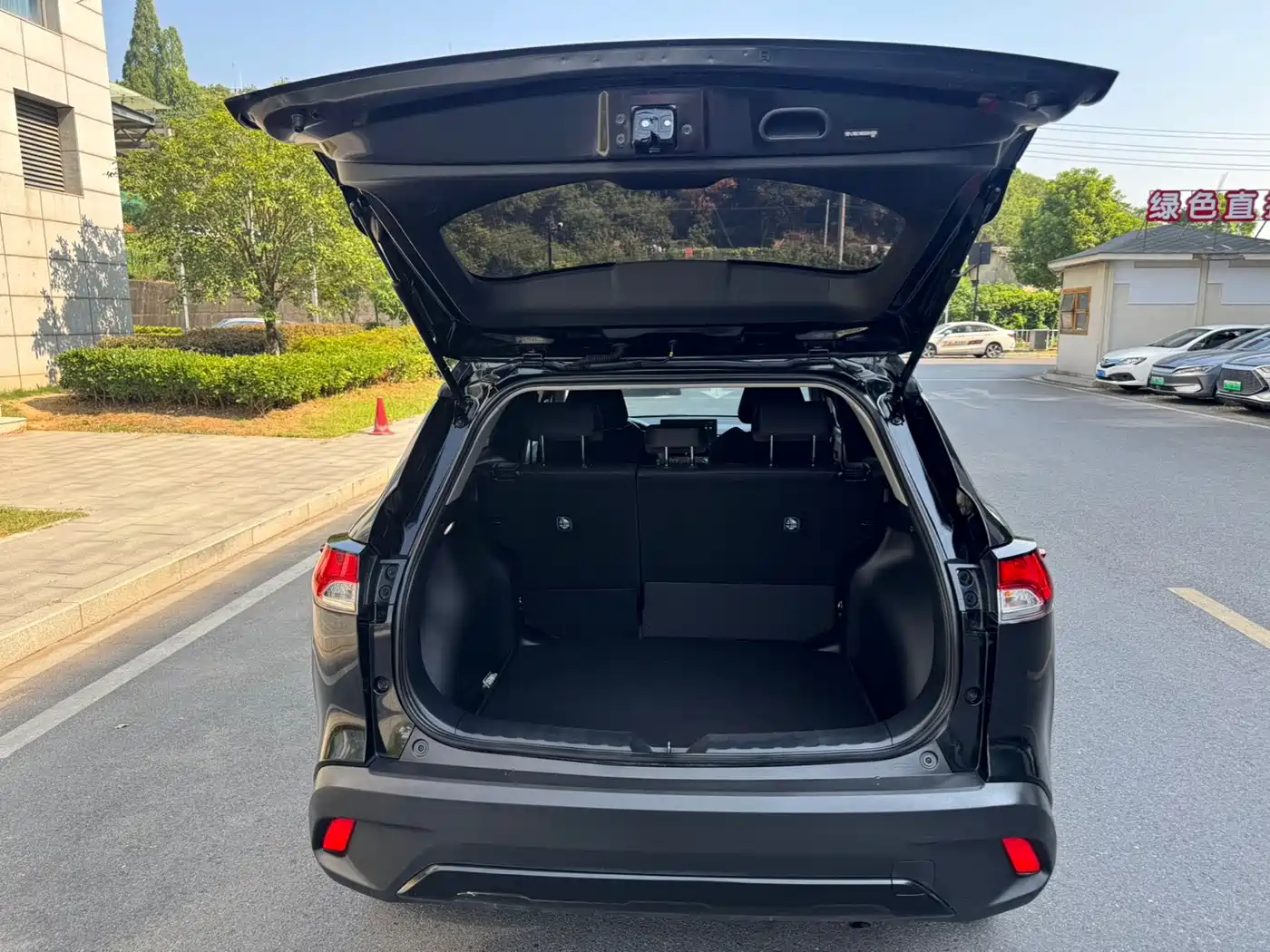 Toyota Corolla Cross 2025 2024 Model 2.0L Pioneer Edition