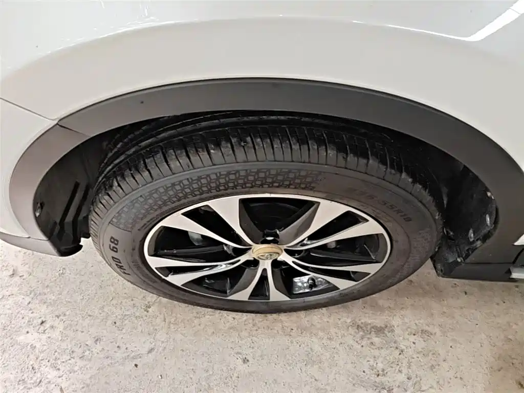 Toyota RAV4 Rongfang 2015 2.5L Automatic 4WD Elite Edition фото 22
