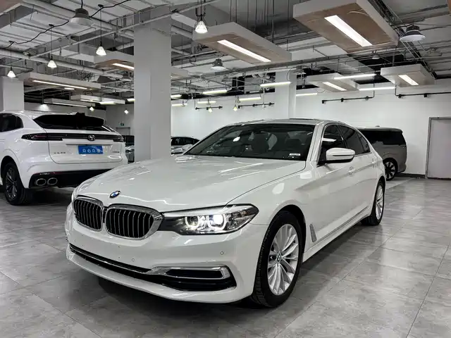 BMW 5 Series 2020