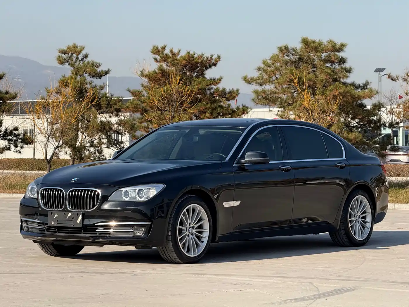 BMW 7 Series 2014 730Li Premium