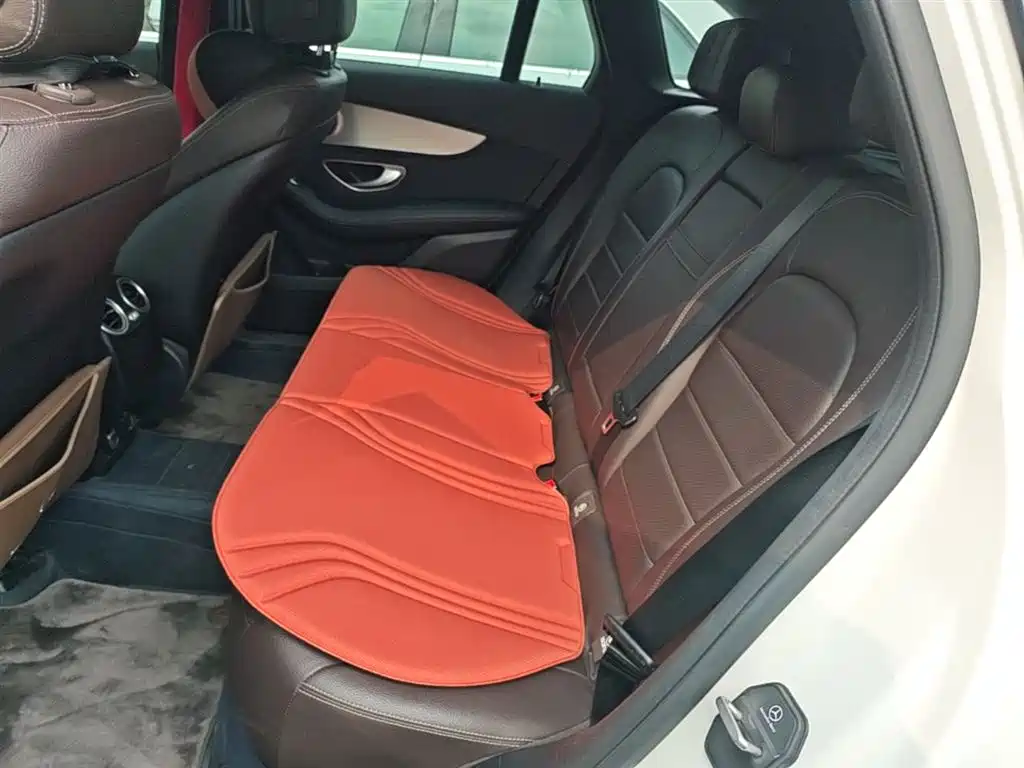 Mercedes-Benz GLC 2019 Model GLC 200 L 4MATIC фото 17