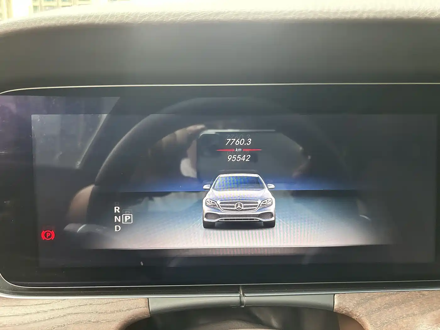 Mercedes-Benz E-Class 2020 E 300 L Luxury Model фото 12