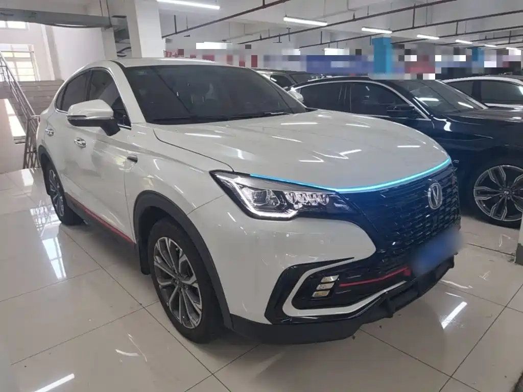 Changan CS85 COUPE 2021 2021 1.5T DCT Luxury