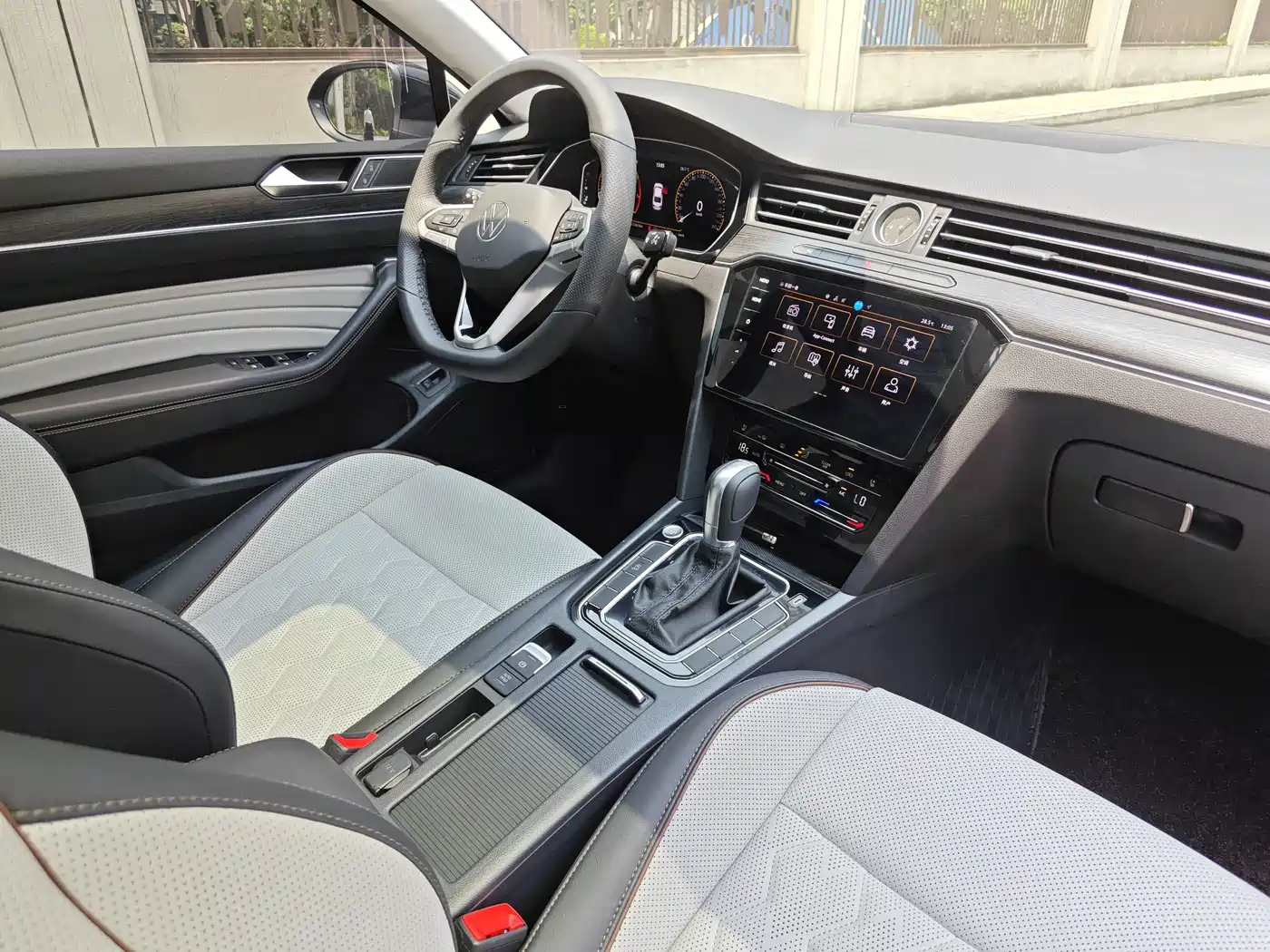 Volkswagen Magotan 2026 Model 30 Million Special Selection 380TSI DSG Luxury фото 23