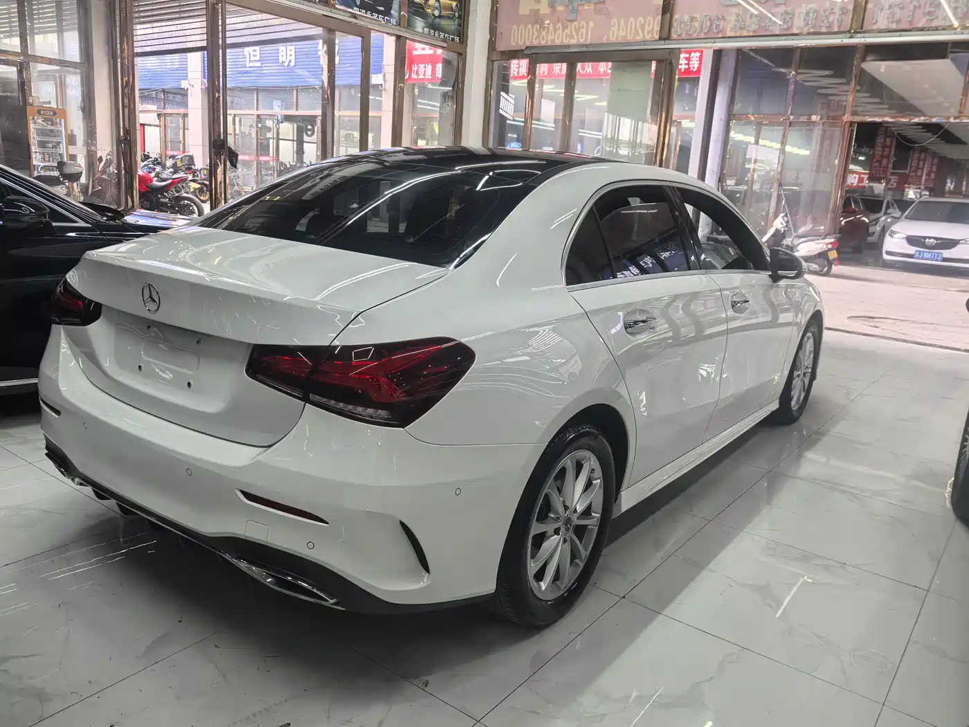 Mercedes-Benz A-Class 2021 A 200 L Sport Sedan Dynamic Type фото 7
