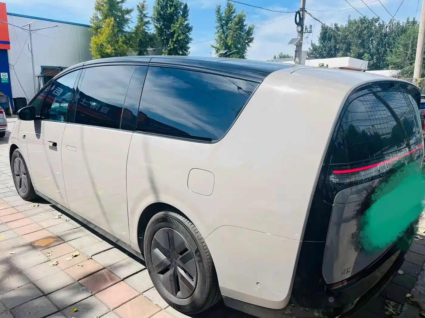 Li Auto MEGA 2024 2024 Ultra
