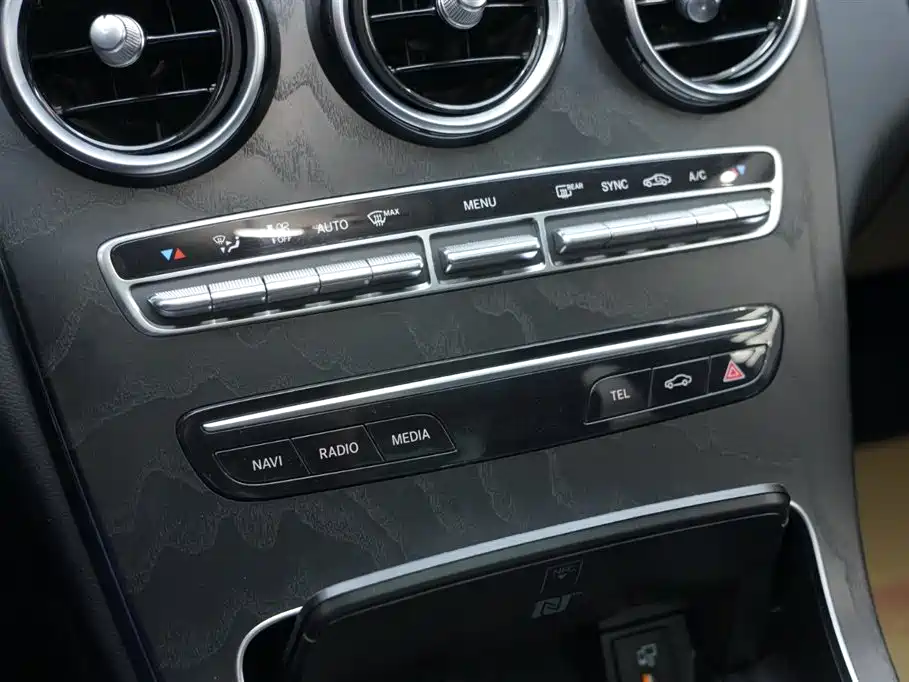 Mercedes-Benz C-Class 2020 C 260 L Sport фото 9