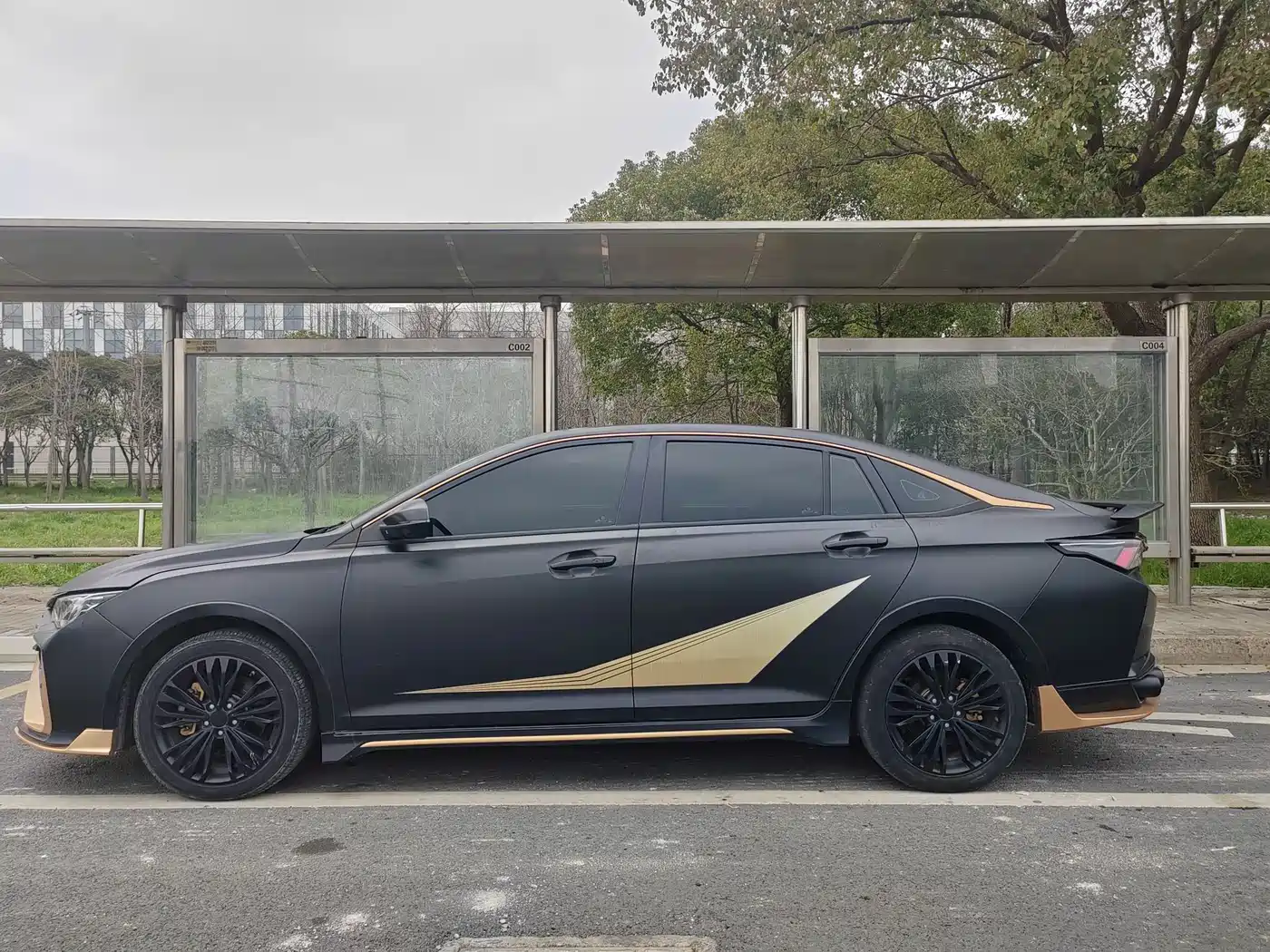 DONGFENG YI HYUN MAX