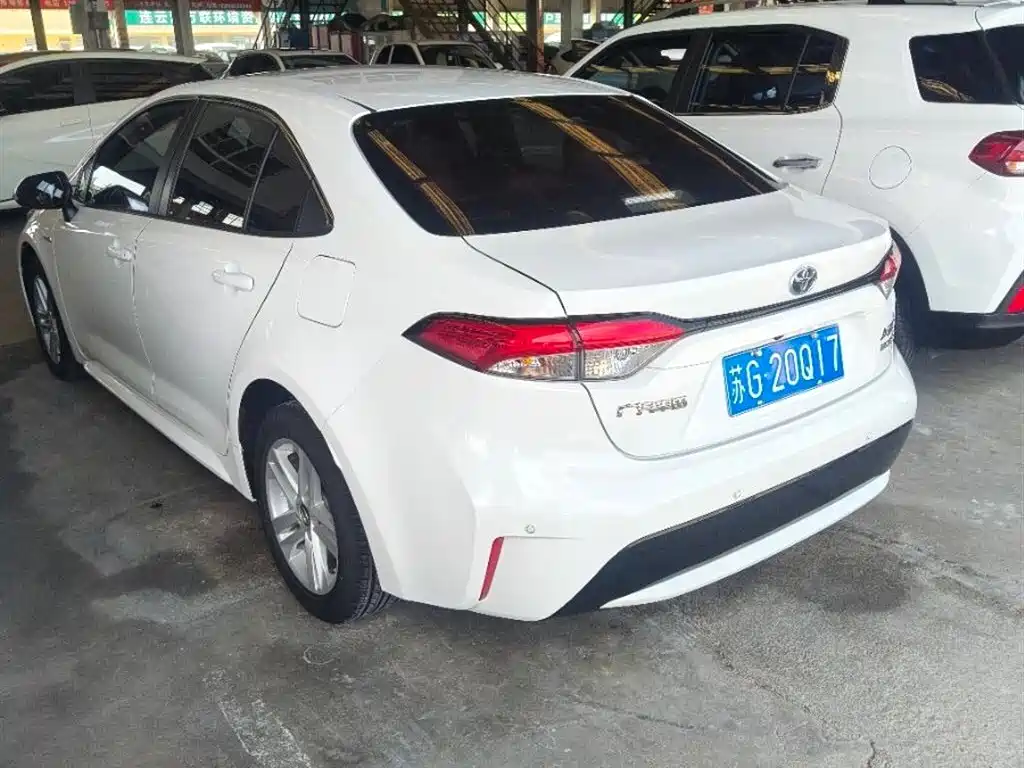 Toyota Levin 2022 Dual Engine 1.8H E-CVT Sport Edition фото 10