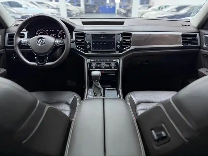 Volkswagen Teramont 2017 530 V6 AWD Ultimate Flagship Edition фото 5