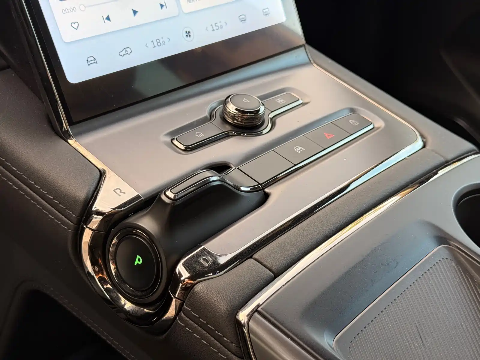 Фото 7 - NIO ES6