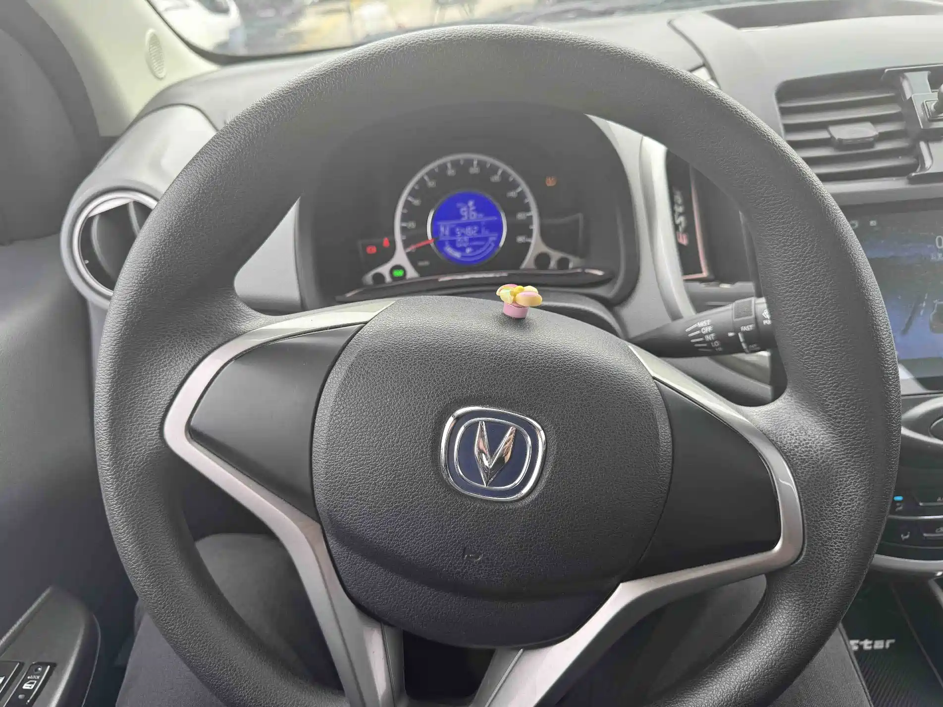 صورة 6 - Changan Benben E-Star