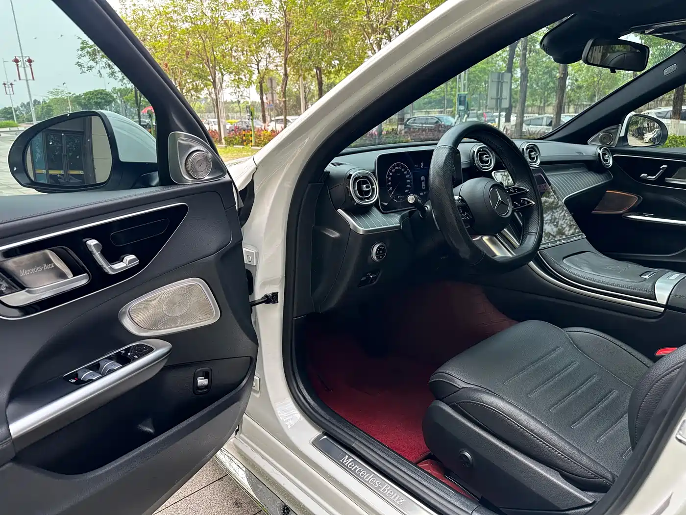 Mercedes-Benz C-Class 2023 Facelift C 260 L Sport Edition фото 4