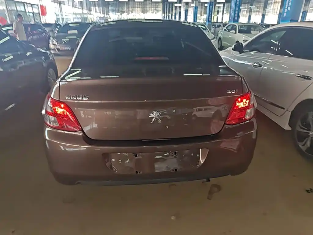 Peugeot 301 2015 2014 1.6L Automatic Comfort Edition