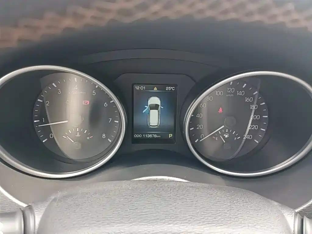 Haval H6 Coupe 2015 Blue Label 2.0T 2WD Premium фото 12