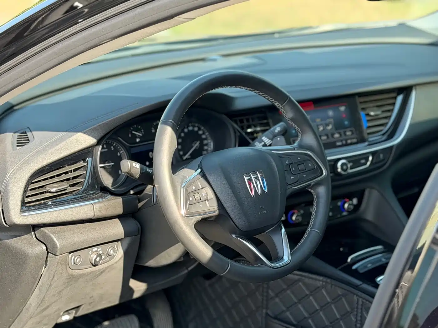 Buick Regal 2024 25T Ultra Comfort Edition фото 7