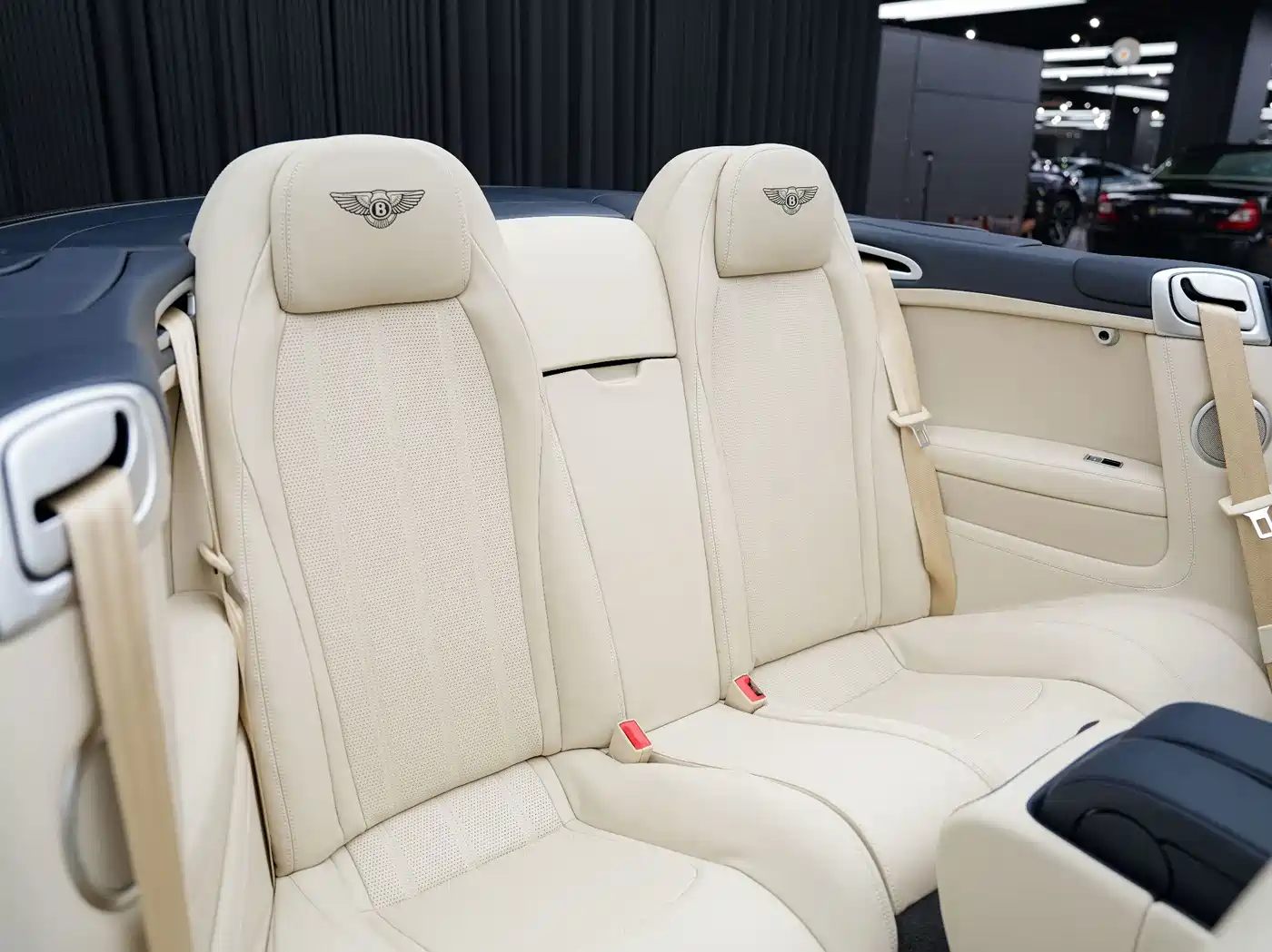 Bentley Continental 2013 2012 6.0T GTC W12