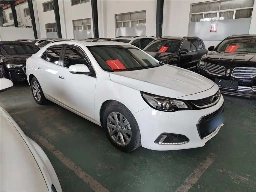Chevrolet Malibu 2018 530T Automatic Luxury Edition фото 5