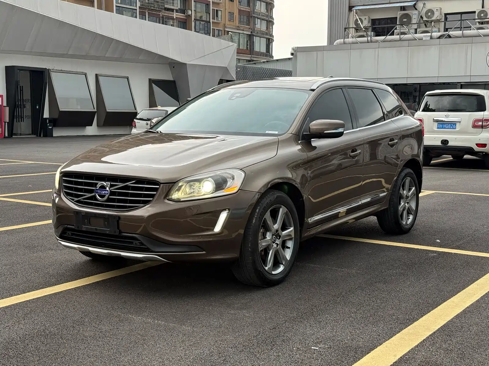 Photo 1 - Volvo XC60 (Import)