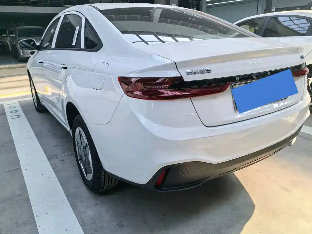 GEELY GEOMETRY A