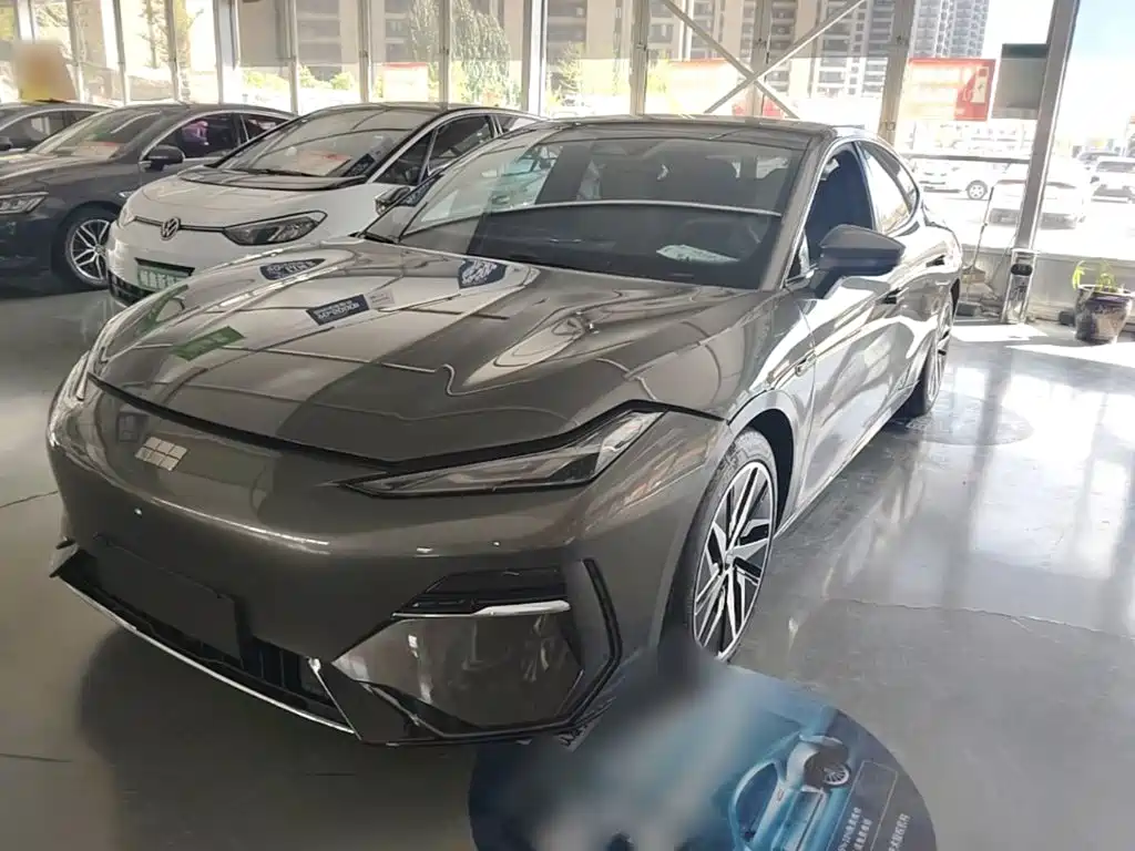 Geely Galaxy Galaxy E8 2024 2024 665km RWD Starship Voyager Edition
