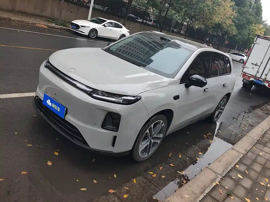 Photo 1 - Leapmotor C10