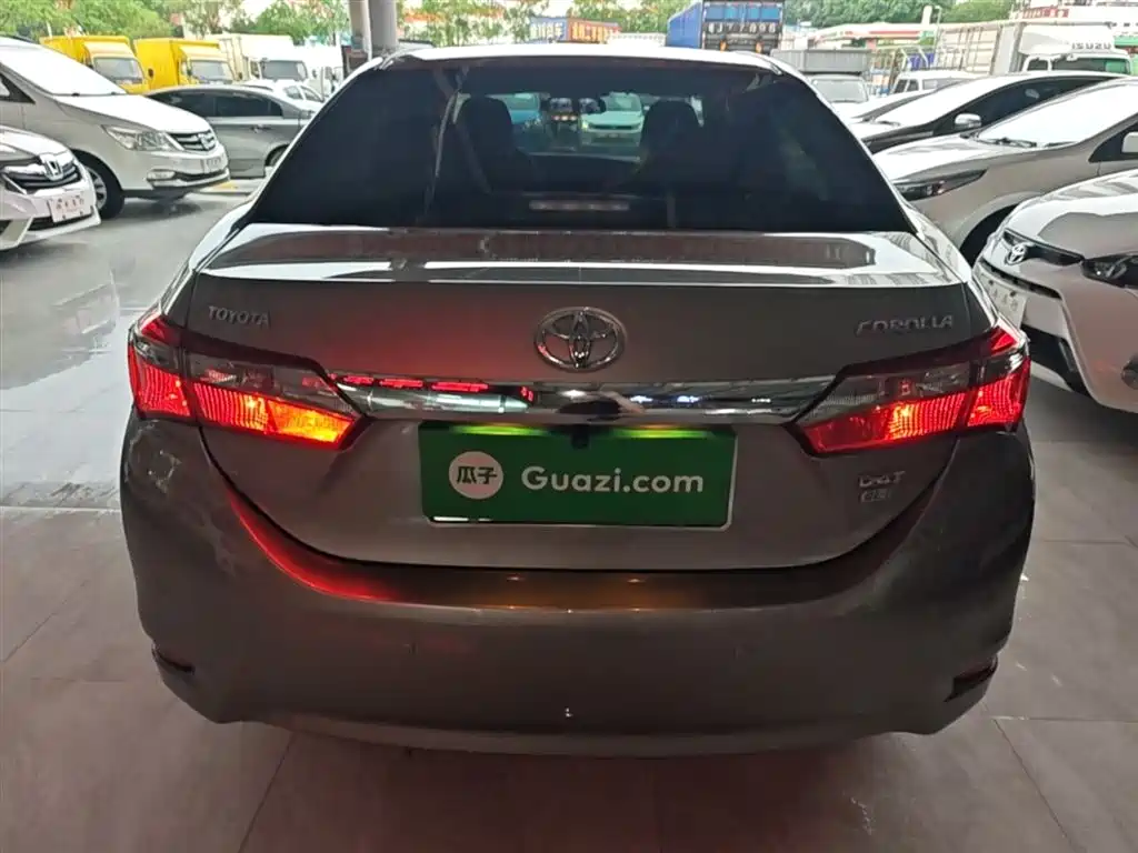 Toyota Corolla 2017 Facelift 1.2T S-CVT GL-i фото 6