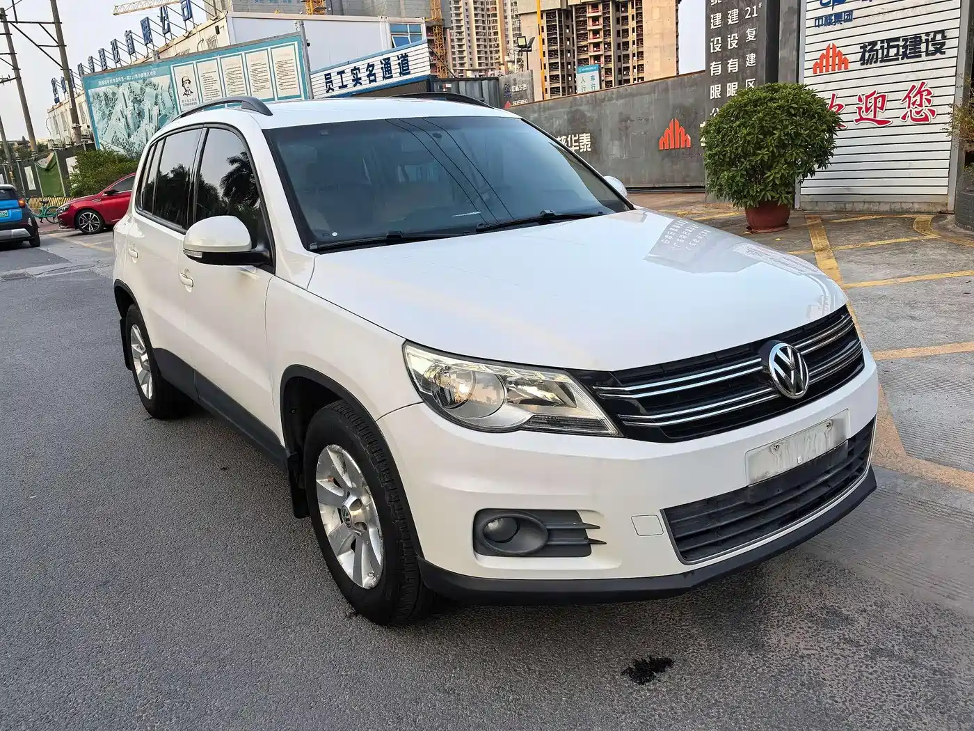 Volkswagen Tiguan 2012 1.8TSI Manual 2WD Metro Edition фото 6