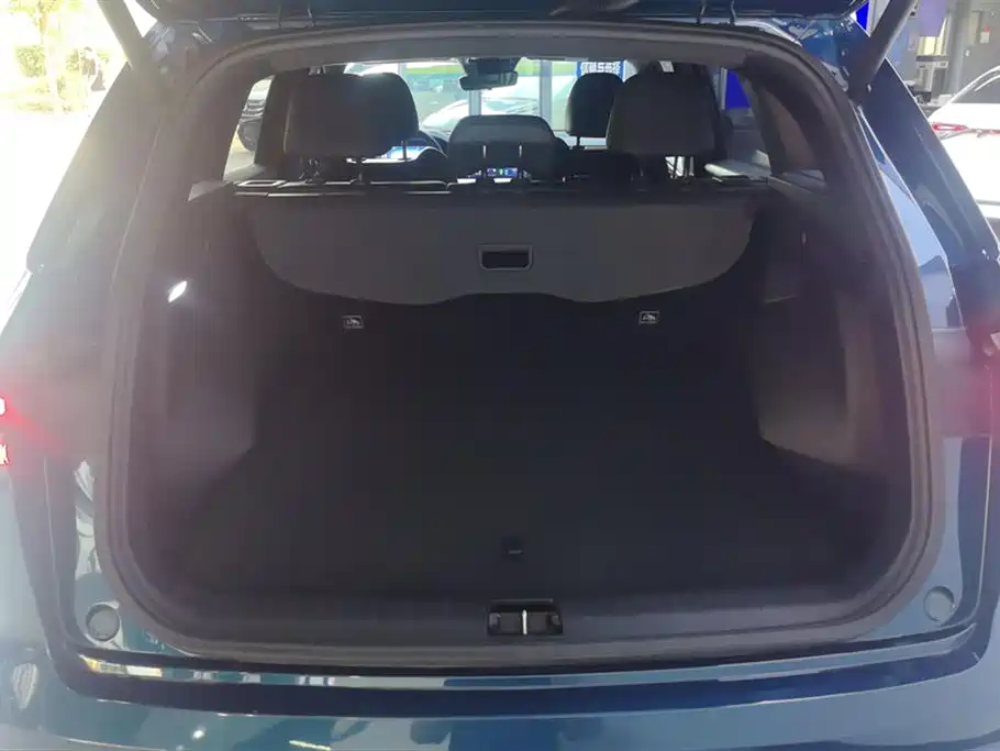 GEELY AUTOMOBILE XINGYUE L