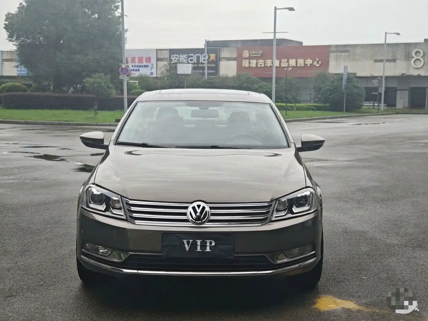 Фото 2 - Volkswagen Magotan