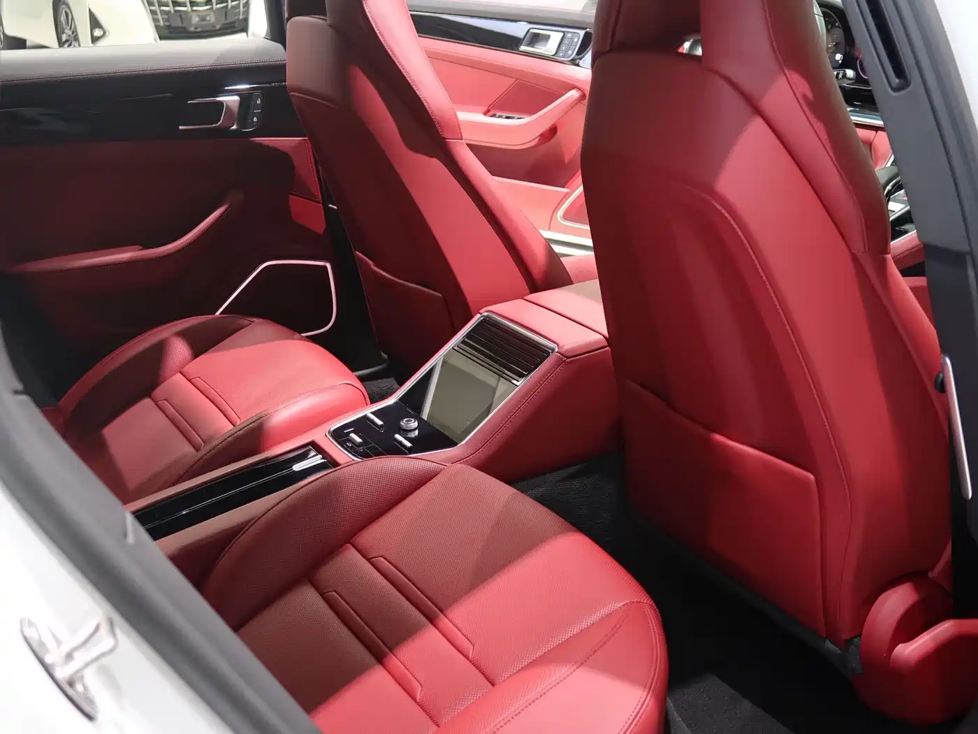 Porsche Panamera 2023 Panamera 2.9T фото 14